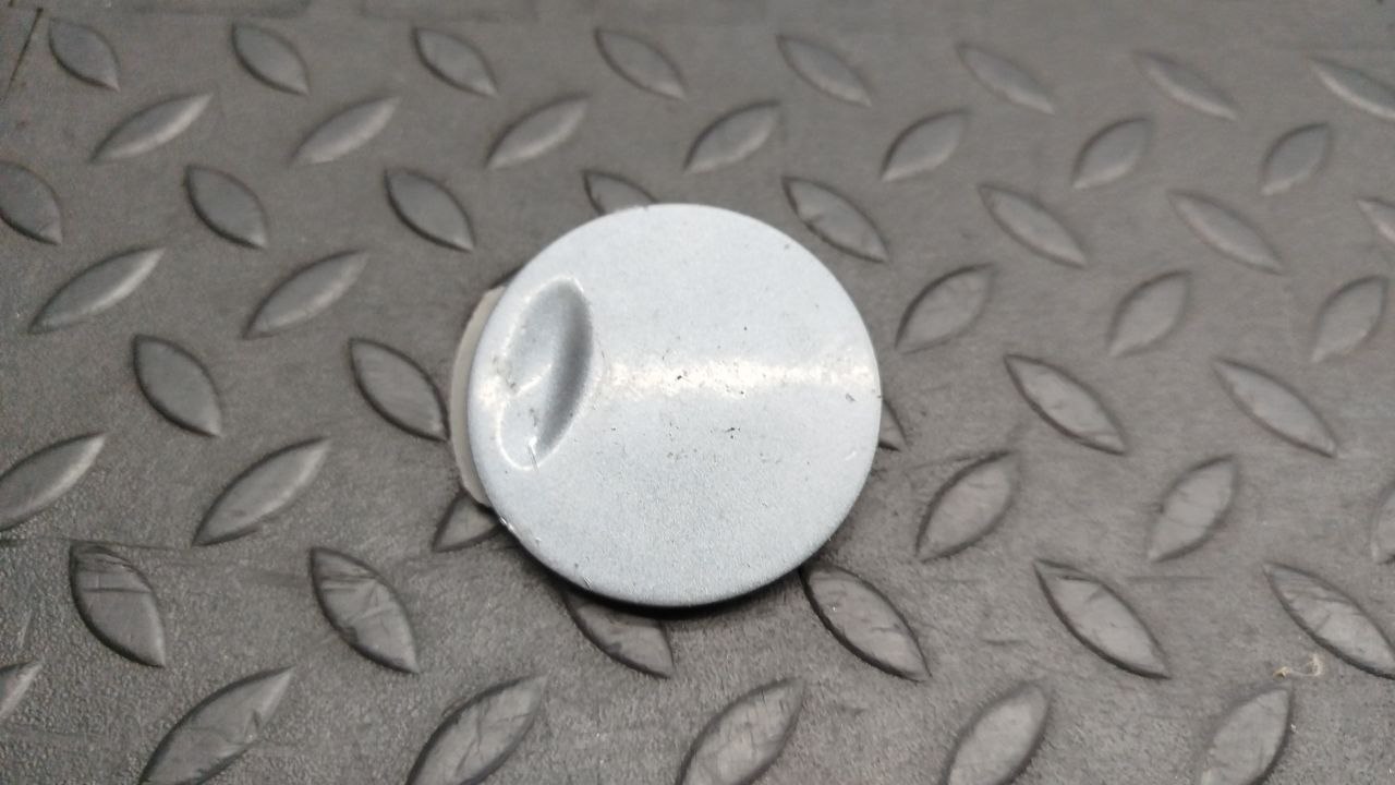 Крышка буксировочного крюка Opel Astra/H 2004-2014