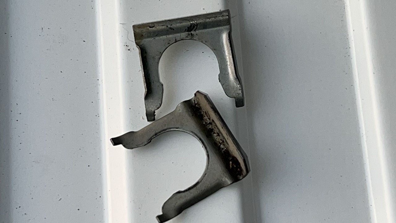 Скоба троса МКПП Opel Vivaro/A 2001-2014