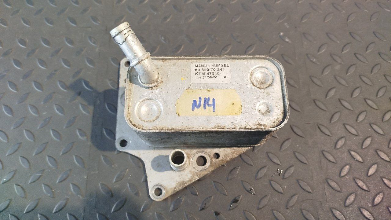 Радиатор масляный (Теплообменник) Opel Zafira/B 2005-2014