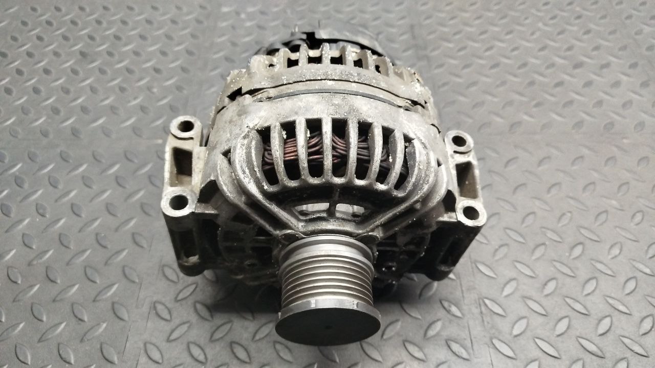 Генератор Mercedes C/W203 2000-2008