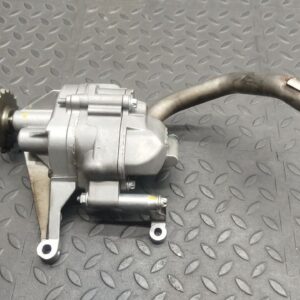 Насос масляный Mercedes C/W203 2000-2008