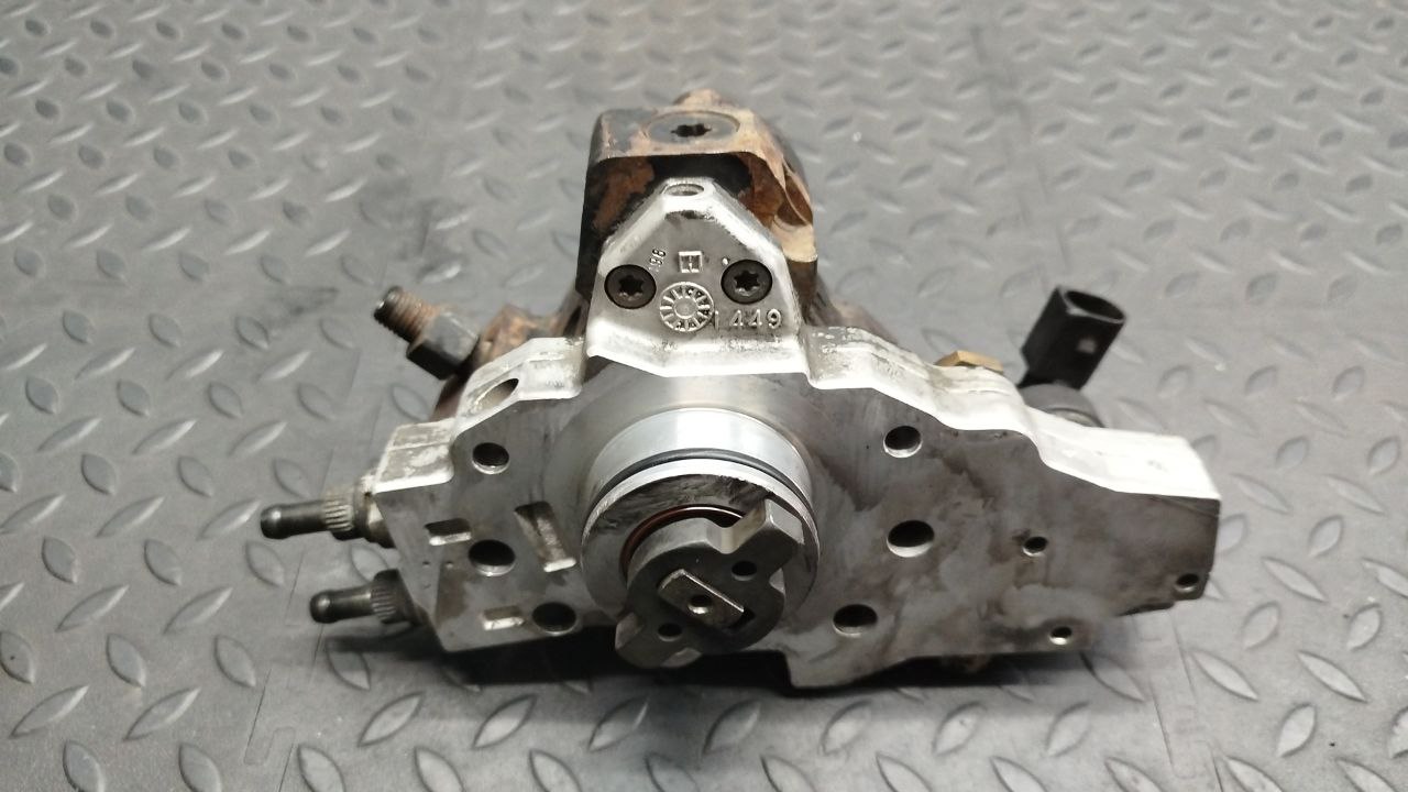 Насос топливный (ТНВД) Mercedes C/W203 2000-2008