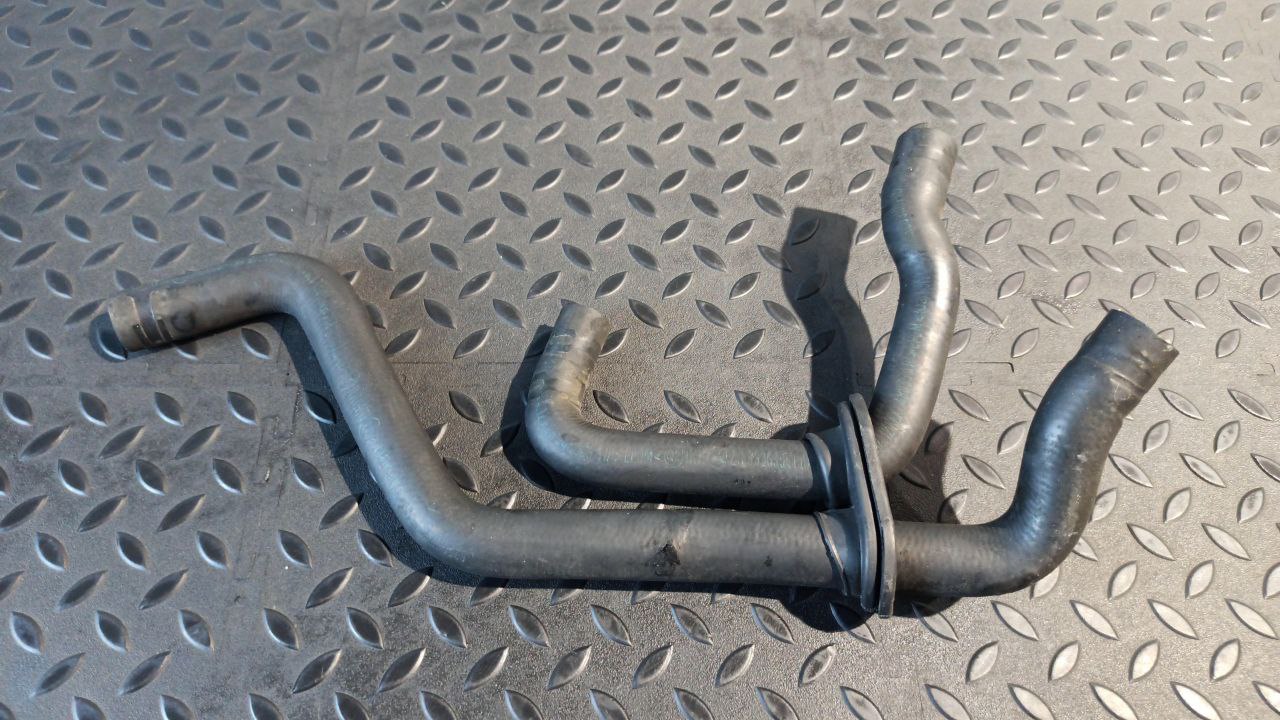 Патрубок ОЖ Mercedes E/W210 1995-2003