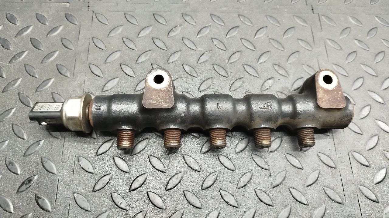 Рампа топливная Ford Focus/2 2004-2011