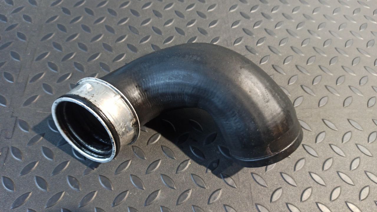 Патрубок интеркулера Mercedes E/W210 1995-2003
