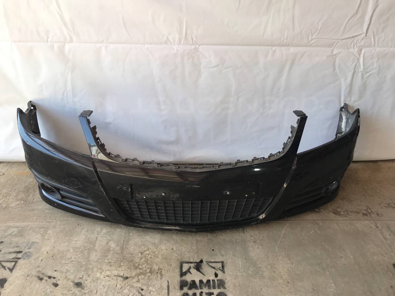 Бампер передний Opel Vectra/C 2002-2008