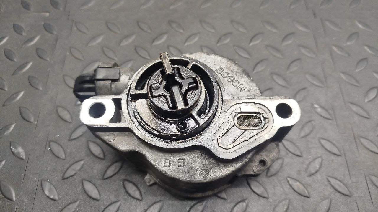 Насос вакуумный Ford Focus/2 2004-2011
