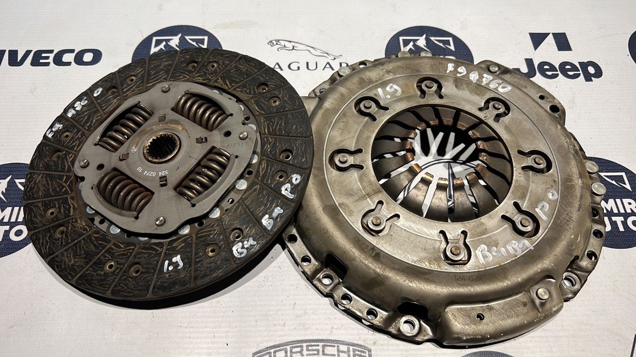 Сцепление (Комплект) Opel Vivaro/A 2001-2014