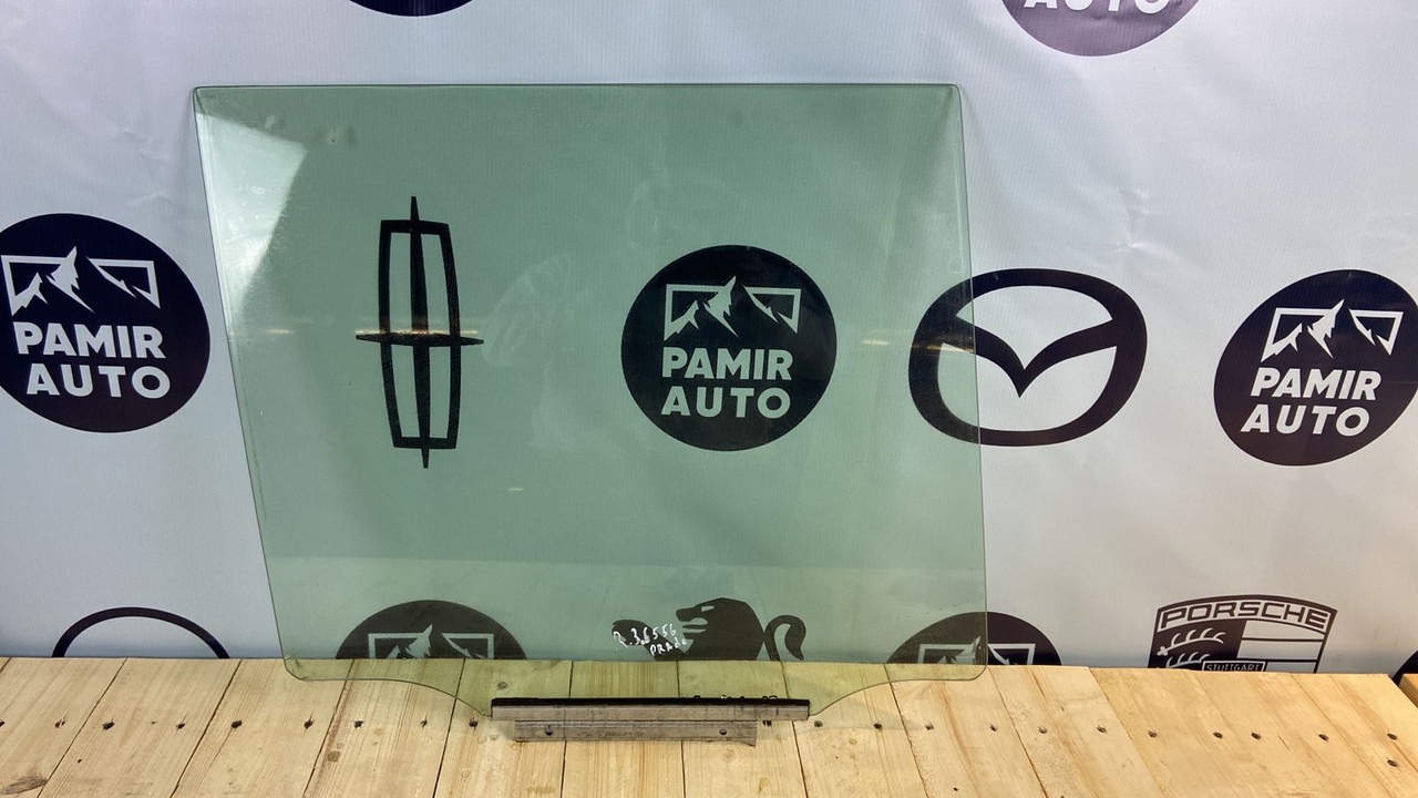 Стекло двери заднее правое Toyota Land Cruiser Prado/120 2002-2009