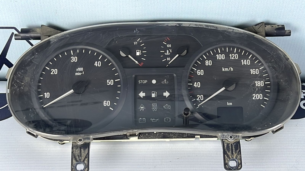 Комбинация приборов (Щиток) Opel Vivaro/A 2001-2014