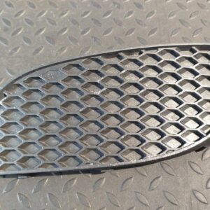 Решетка в бампер левая Opel Zafira/B 2005-2014