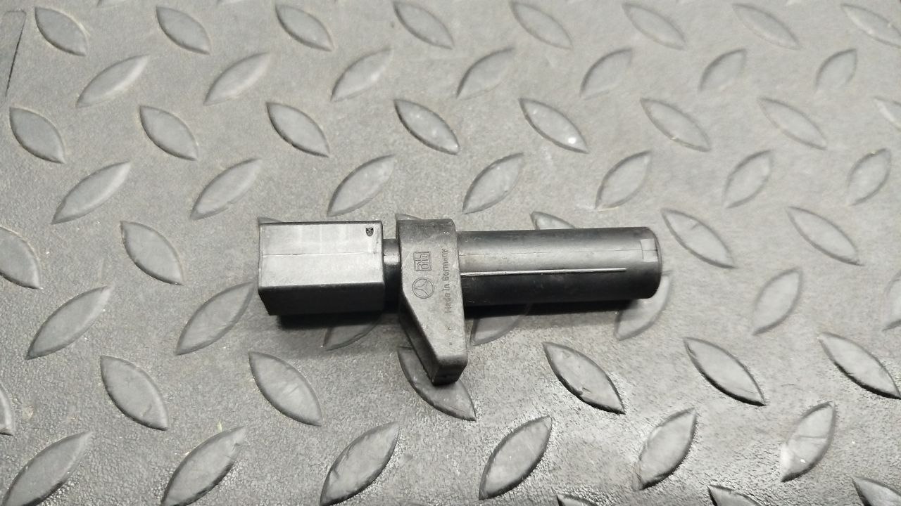 Датчик положения коленвала Mercedes C/W203 2000-2008