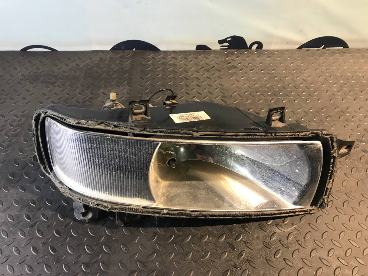 Фара правая Opel Movano/A 2003-2010