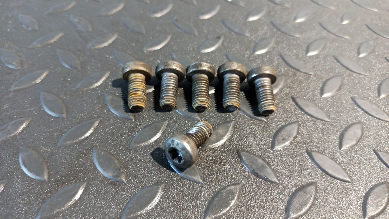 Болт корзины сцепления Ford Focus/2 2004-2011