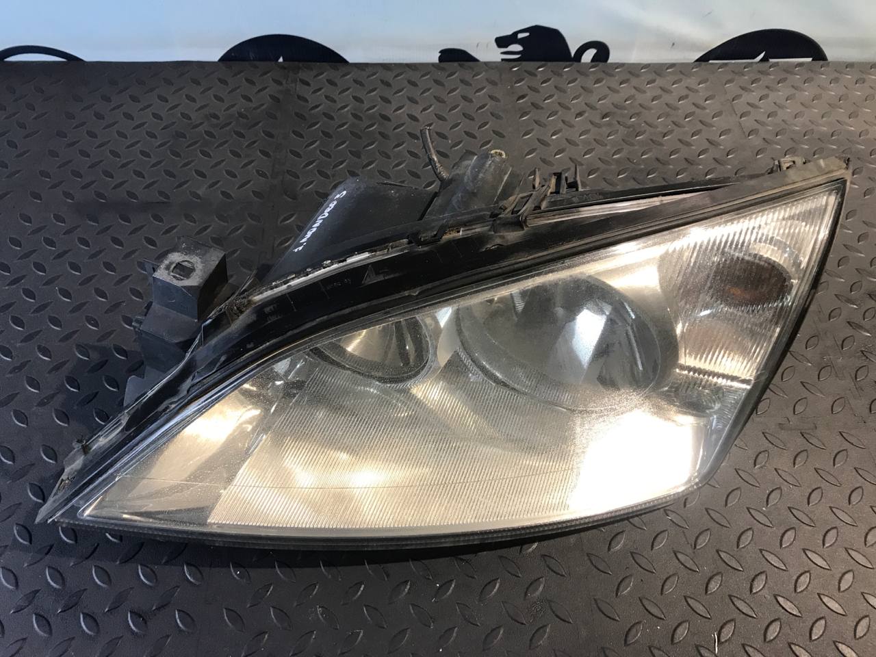 Фара левая Ford Mondeo/3 2000-2007