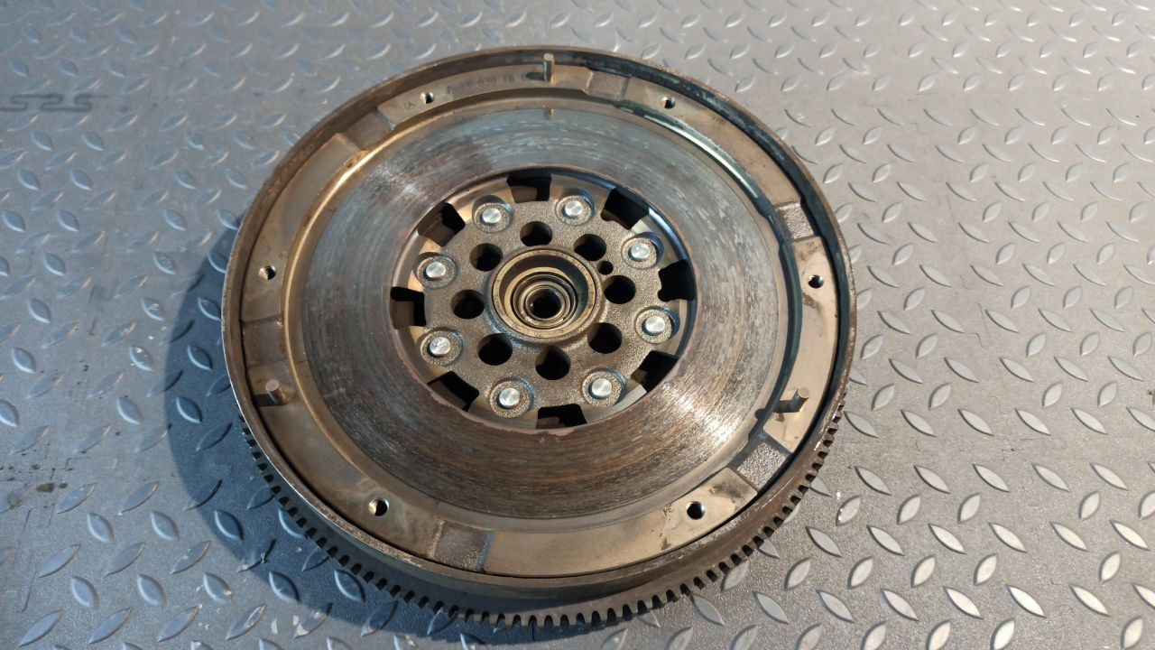 Маховик Mercedes C/W203 2000-2008