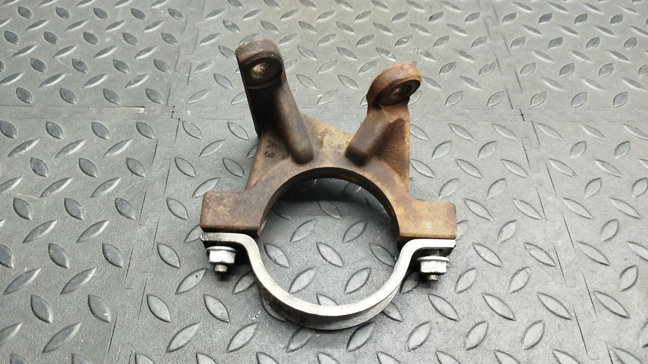 Кронштейн полуоси Ford Focus/2 2004-2011