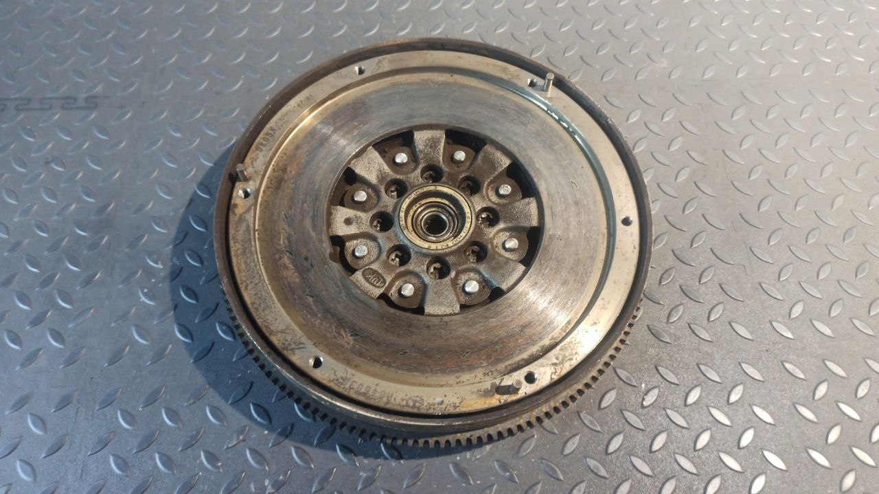 Маховик Mercedes Vito/W639 2003-2014