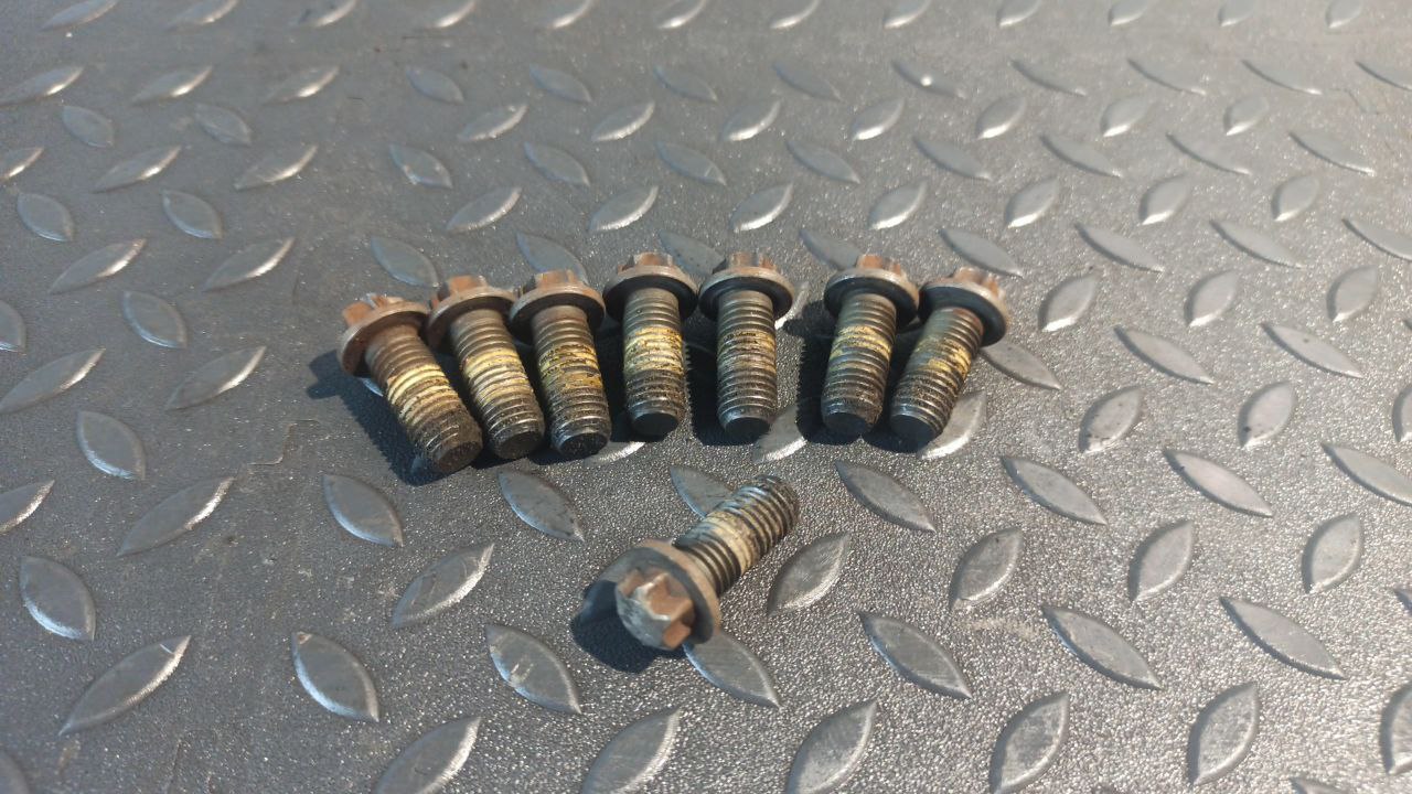 Болт маховика Ford Mondeo/3 2000-2007