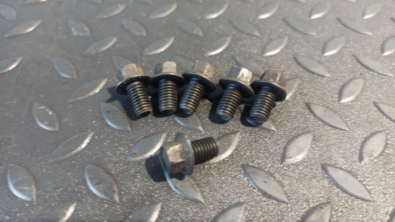 Болт корзины сцепления Ford Mondeo/3 2000-2007