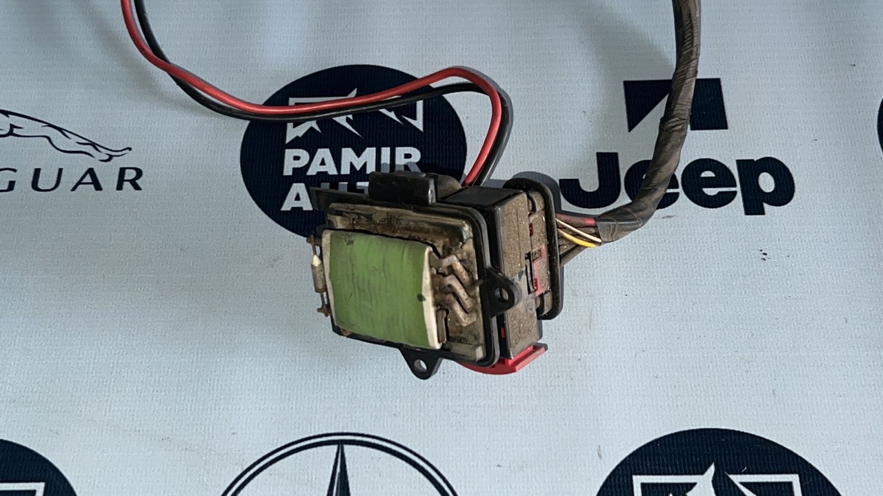 Резистор отопителя Opel Vivaro/A 2001-2014