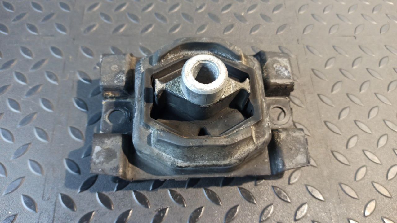 Опора КПП Mercedes Vito/W638 1996-2003