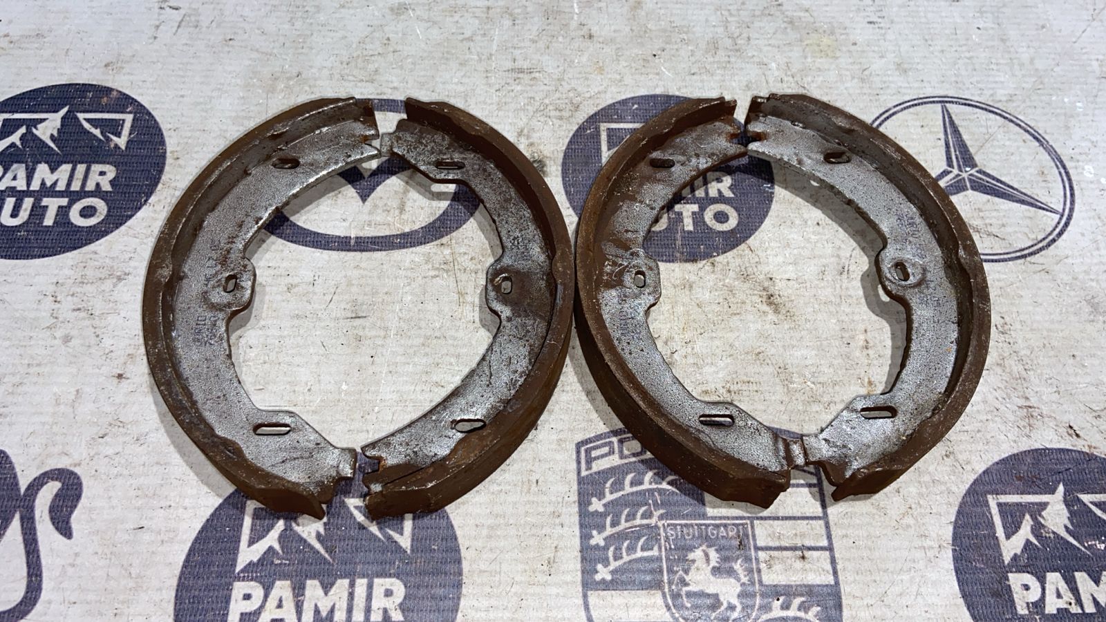 Колодки стояночного тормоза Mercedes E/W211 2002-2009