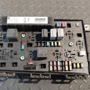 Блок предохранителей Opel Astra/H 2004-2014