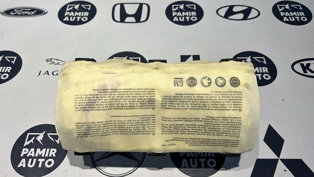 Подушка безопасности в торпедо Opel Astra/H 2004-2014
