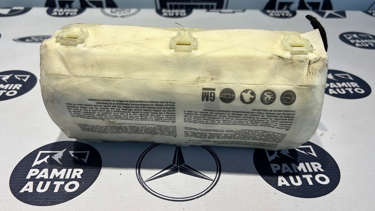 Подушка безопасности в торпедо Opel Astra/H 2004-2014