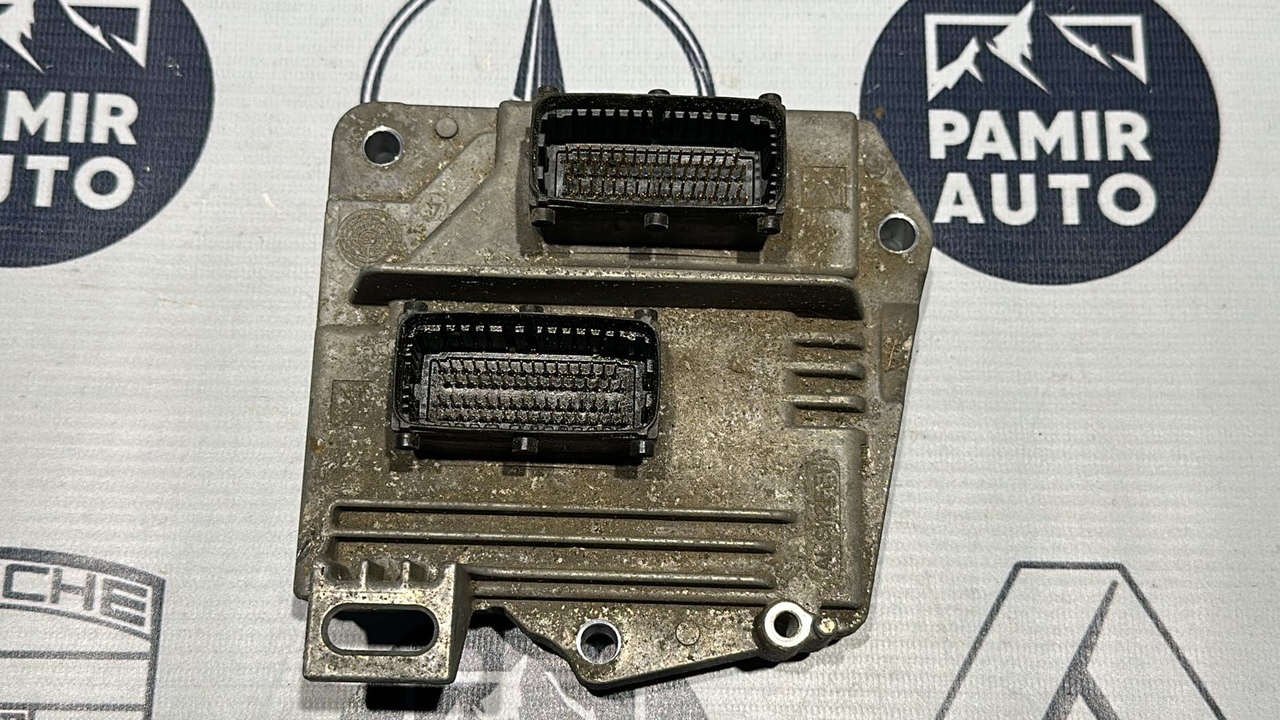 Блок управления двигателем Opel Astra/H 2004-2014