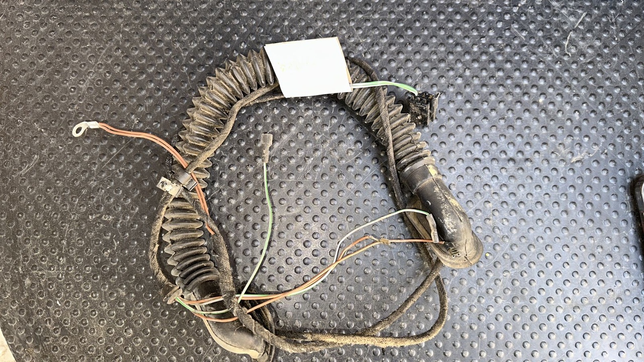 Проводка двери багажника левая Mercedes Vito/W638 1996-2003