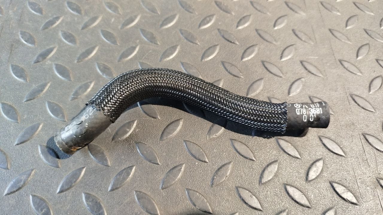 Шланг топливный Mercedes C/W203 2000-2008