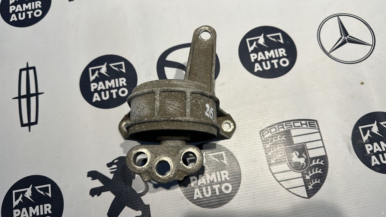 Опора двигателя Opel Astra/H 2004-2014