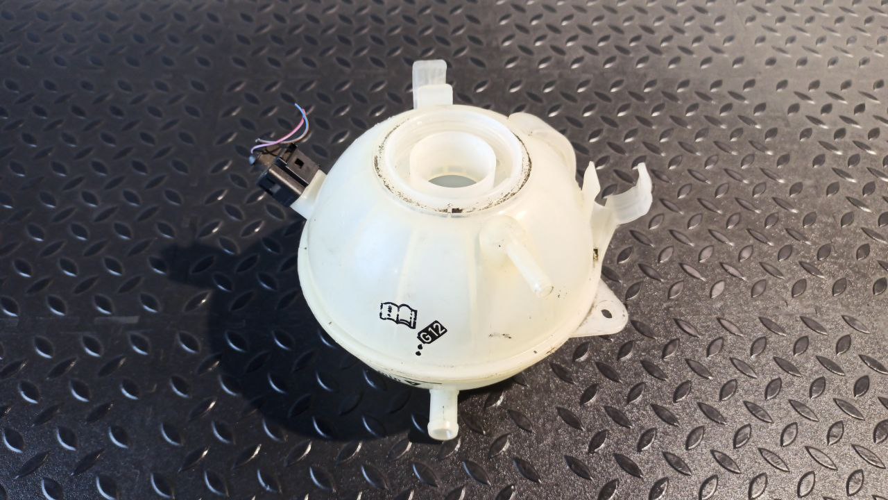 Бачок расширительный Volkswagen Golf/5 2003-2009