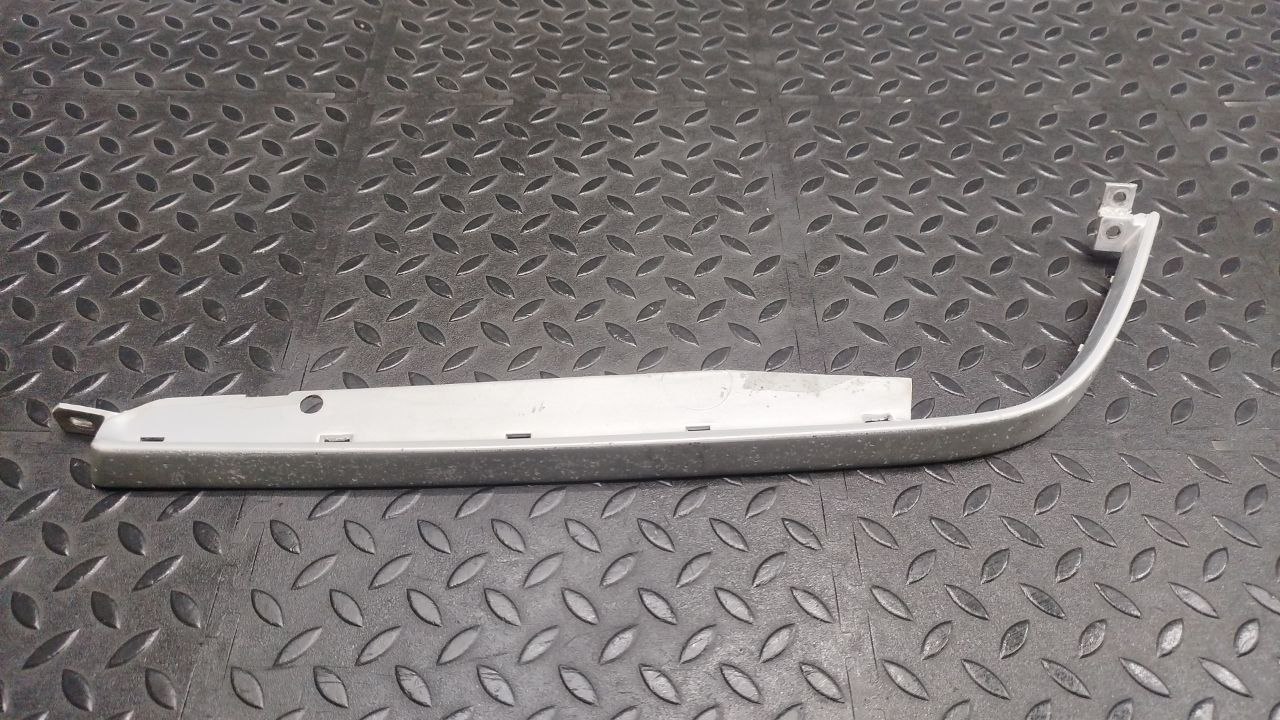 Планка под фару левая Mercedes C/W202 1993-2001