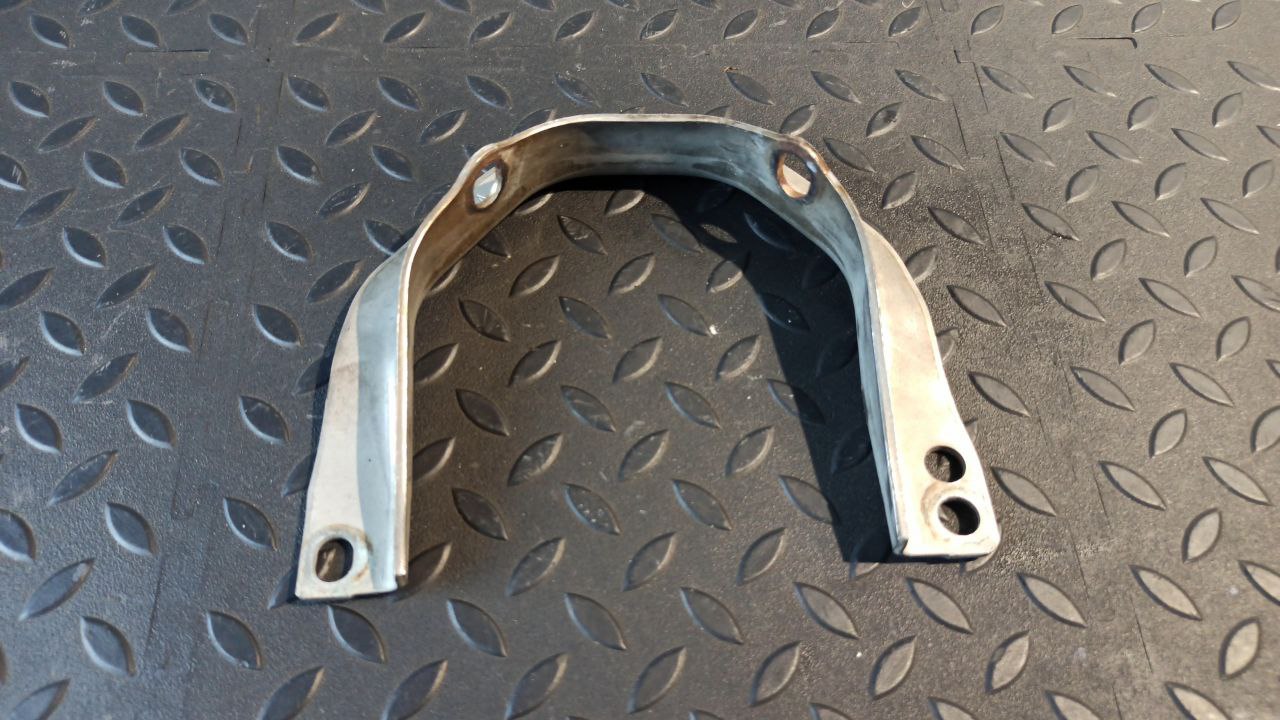 Кронштейн глушителя Volkswagen Golf/5 2003-2009