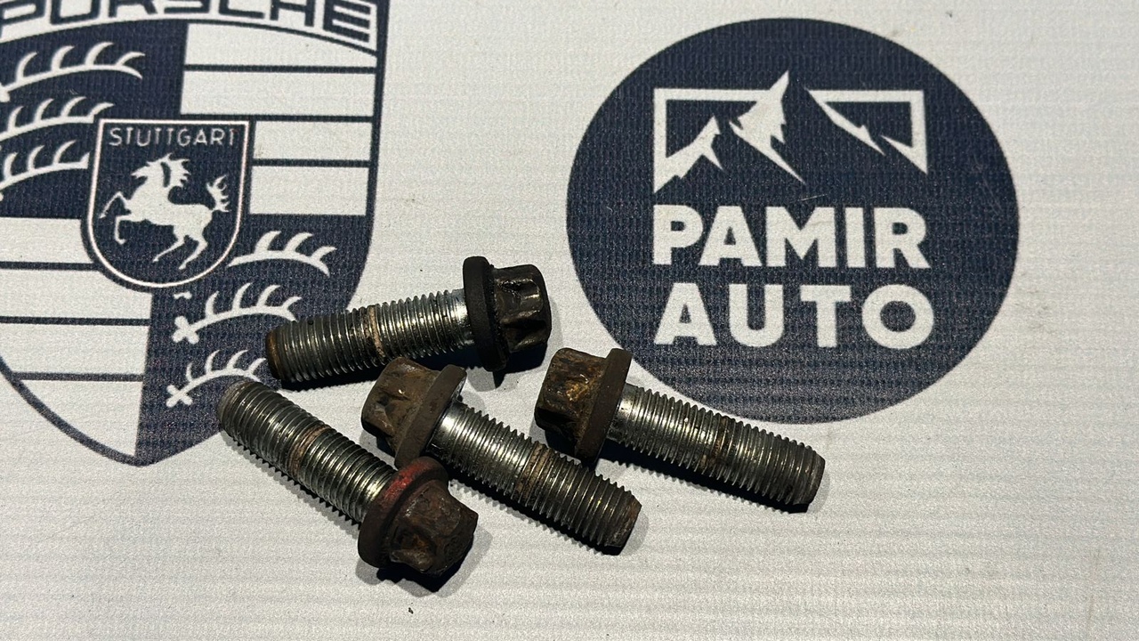 Болт подвески задний Opel Astra/H 2004-2014