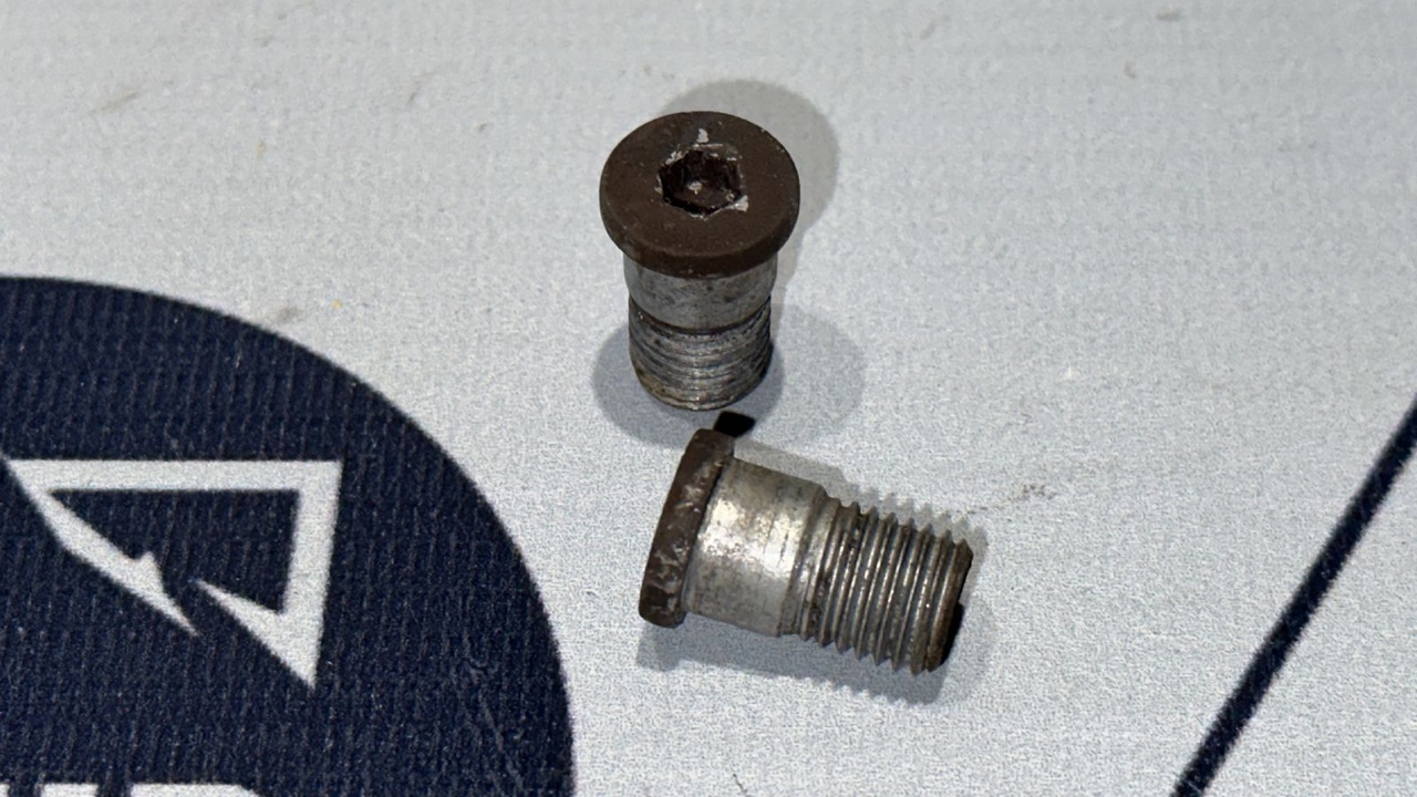 Болт диска тормозного передний Opel Astra/H 2004-2014