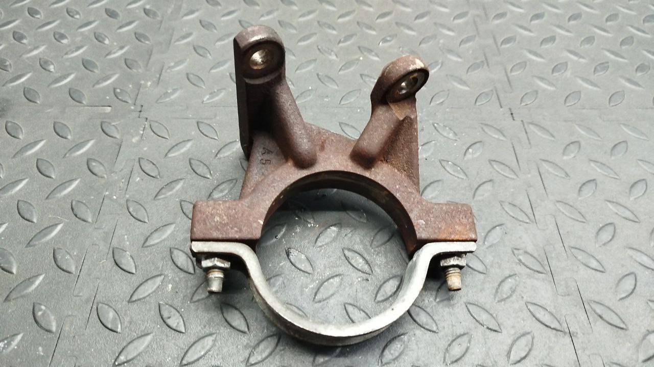 Кронштейн полуоси Ford Focus/2 2004-2011