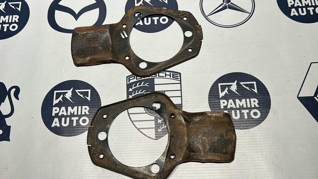 Щит тормозной (Пыльник) передний Opel Astra/H 2004-2014