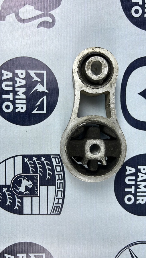 Опора двигателя Opel Vivaro/A 2001-2014