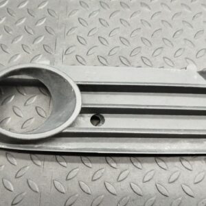 Решетка в бампер правая Opel Astra/H 2004-2014