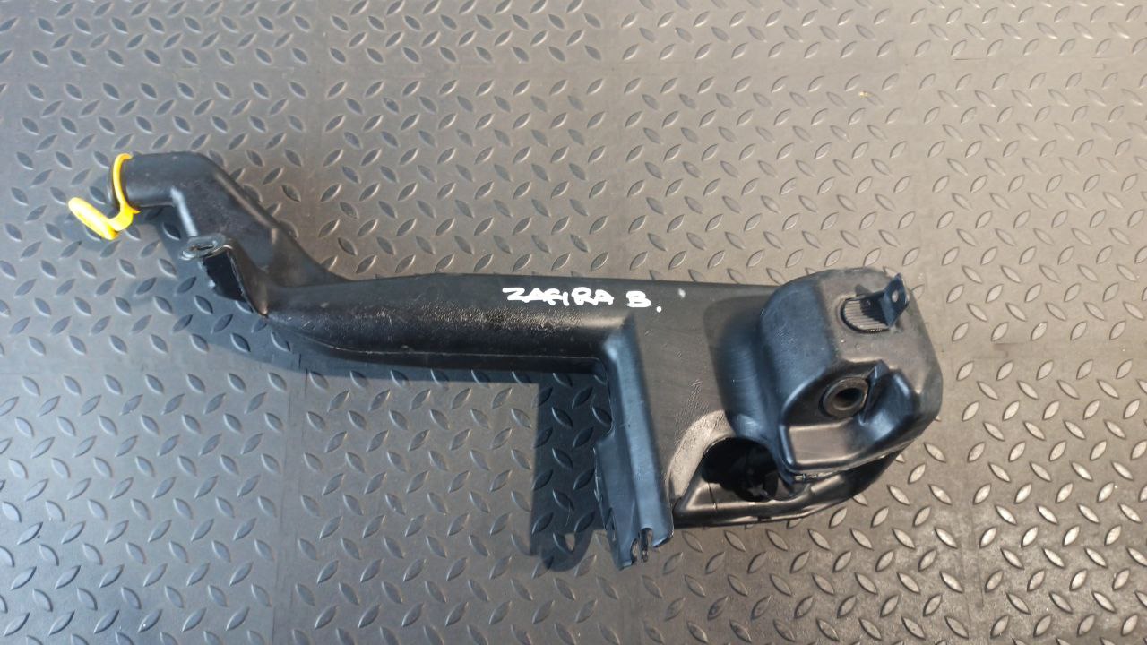 Бачок омывателя Opel Zafira/B 2005-2014