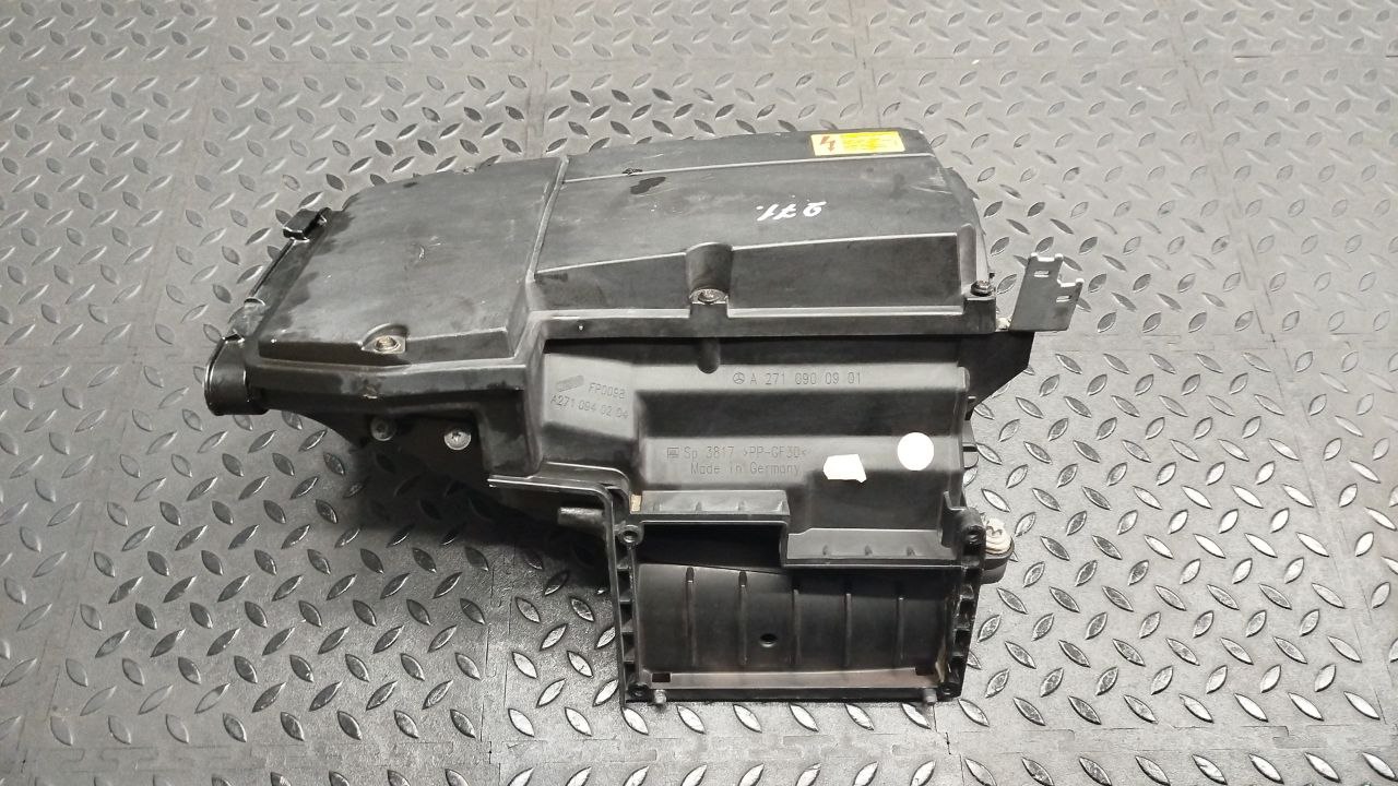 Корпус воздушного фильтра Mercedes C/W203 2000-2008