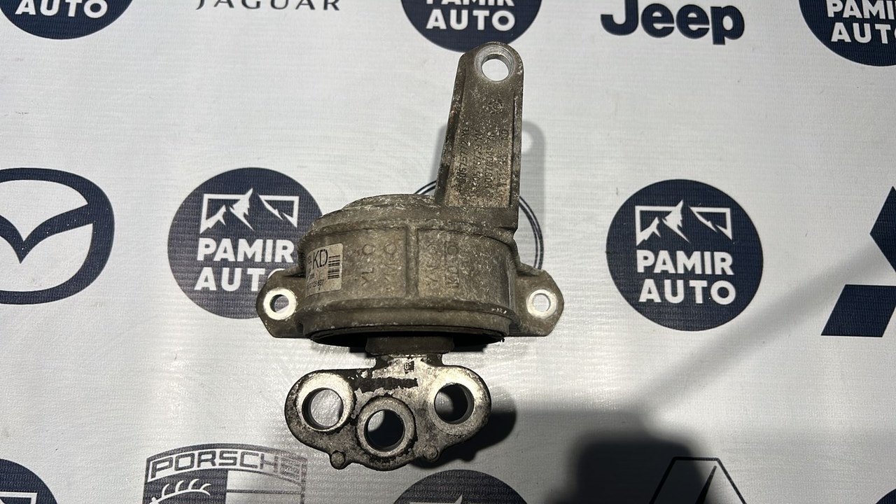 Опора двигателя Opel Astra/H 2004-2014