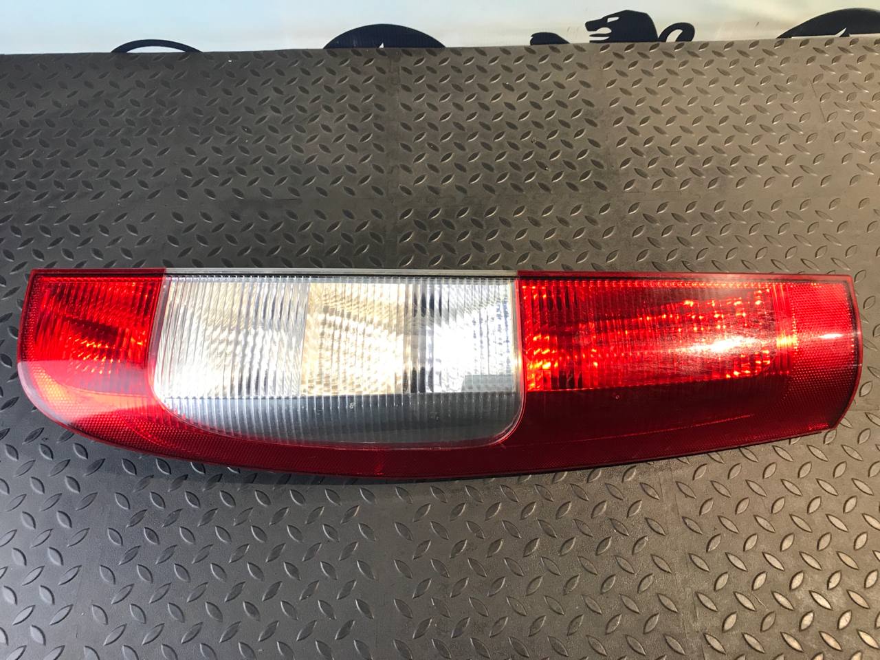 Фонарь задний правый Mercedes Vito/W639 2003-2014