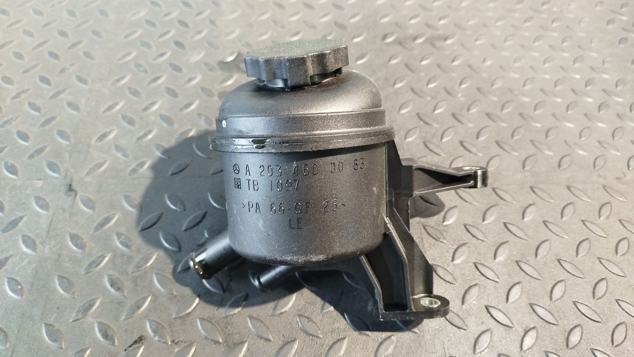 Бачок ГУР Mercedes C/W203 2000-2008
