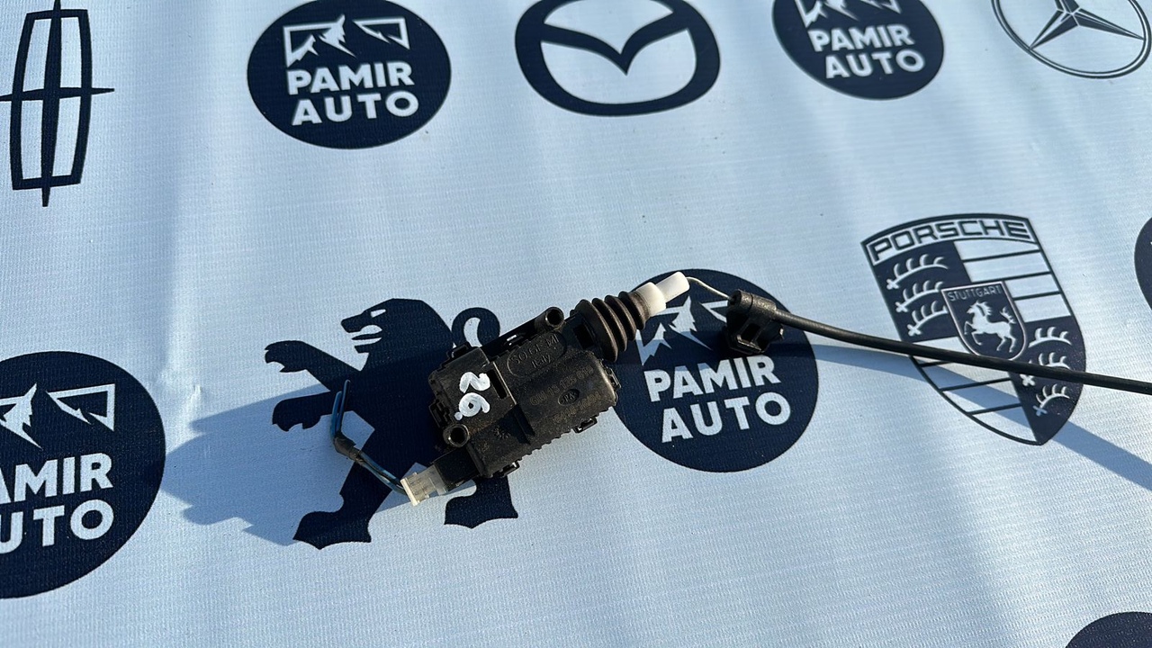 Активатор замка крышки топливного бака Opel Astra/H 2004-2014