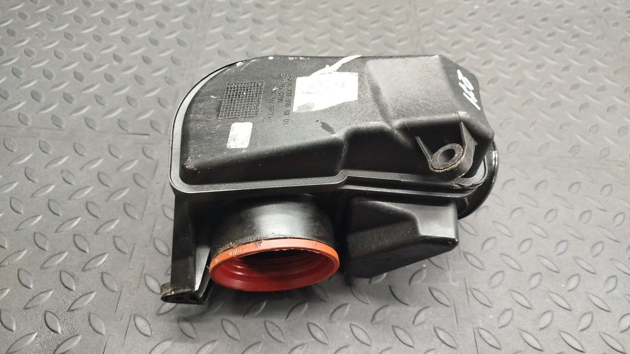 Резонатор воздушного фильтра Mercedes C/W203 2000-2008